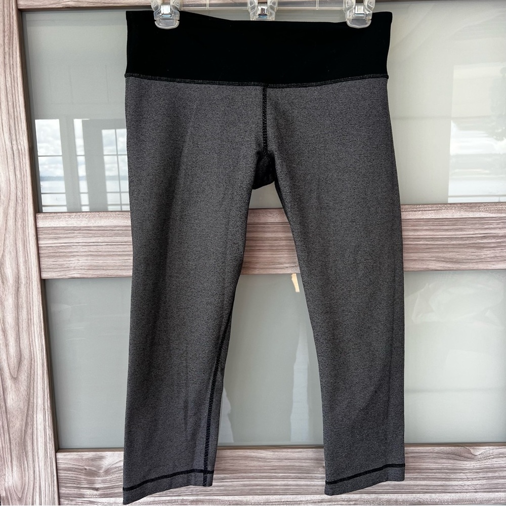 Lululemon crop